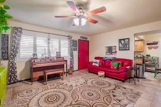 Photo #4: 6185409 Listing 