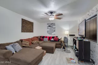 Photo #2: 6185415 Listing 