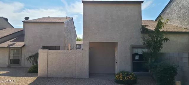 MLS: 6185464 Condo For Sale