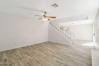 Photo #5: 6185535 Listing