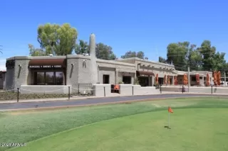 Photo #2: 6185633 Listing