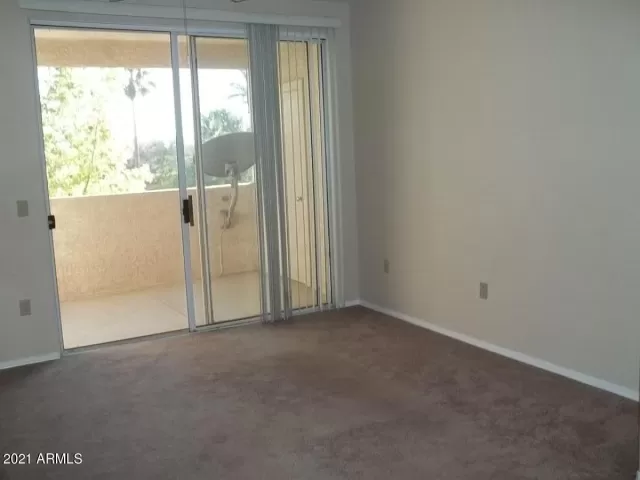 MLS: 6185656 Condo For Sale