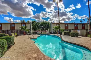 Photo #5: 6185751 Listing 