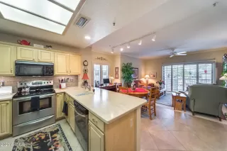 Photo #1: 6185884 Listing 