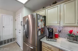 Photo #3: 6185884 Listing 