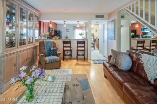 Photo #1: 6185894 Listing