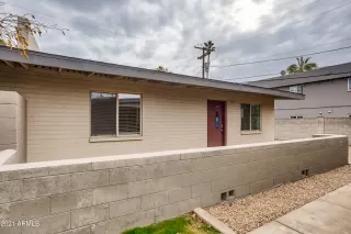 Photo #2: 6185897 Listing