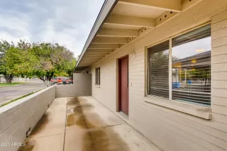 Photo #5: 6185897 Listing