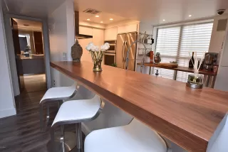 Photo #4: 6186129 Listing