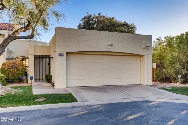 MLS: 6186237 Condo For Sale