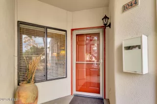 Photo #3: 6186239 Listing