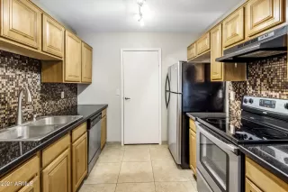 Photo #6: 6186274 Listing