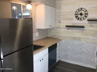 Photo #5: 6186334 Listing 