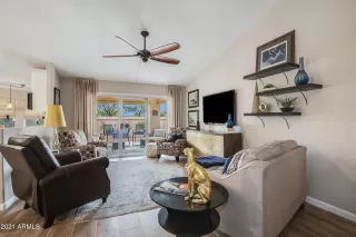 Photo #2: 6186497 Listing