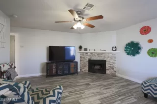 Photo #5: 6186562 Listing