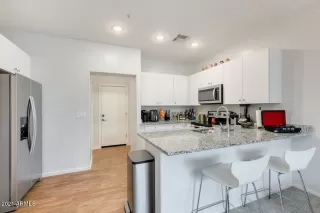 Photo #4: 6186734 Listing