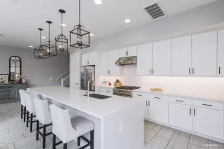 Photo #5: 6186838 Listing