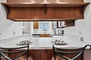 Photo #3: 6186967 Listing