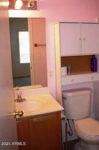 Photo #5: 6187063 Listing