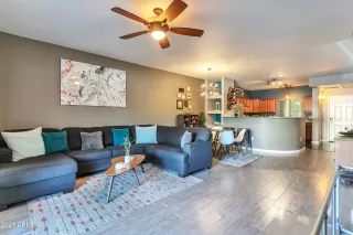 Photo #2: 6187091 Listing