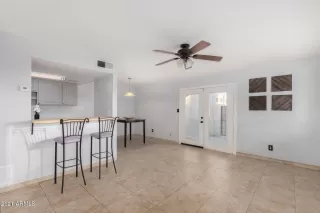 Photo #5: 6187092 Listing 