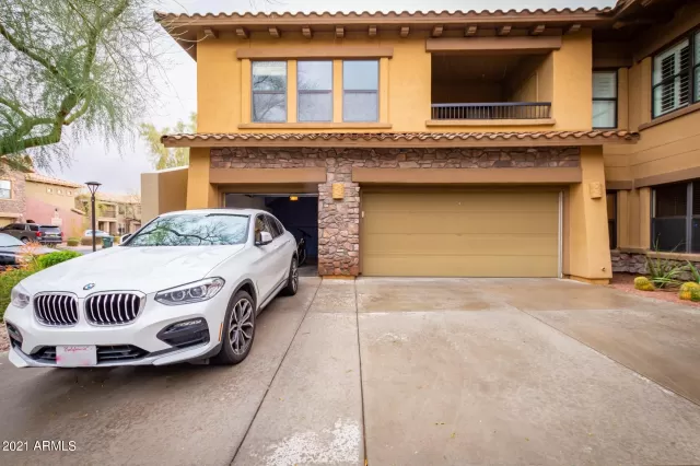 MLS: 6187128 Condo For Sale