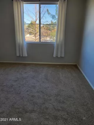 Photo #6: 6187196 Listing 