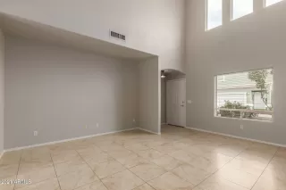 Photo #2: 6187351 Listing 