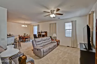 Photo #4: 6187424 Listing