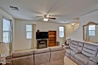 Photo #6: 6187424 Listing