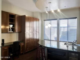 Photo #6: 6187629 Listing