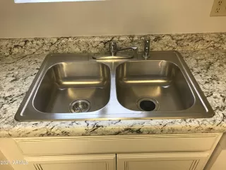 Photo #3: 6187651 Listing