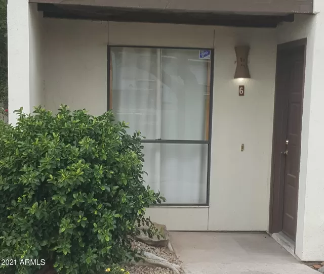 MLS: 6187671 Condo For Sale