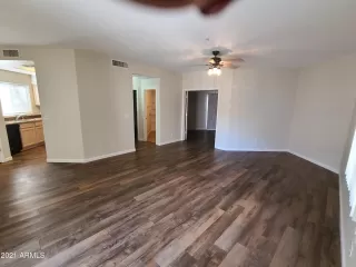 Photo #3: 6187673 Listing