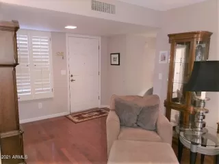 Photo #3: 6187682 Listing 