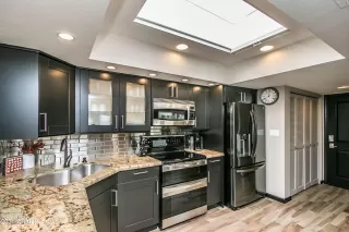 Photo #3: 6187712 Listing