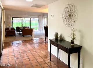 Photo #6: 6187717 Listing 