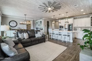 Photo #1: 6187827 Listing