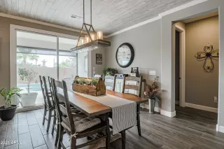 Photo #3: 6187827 Listing