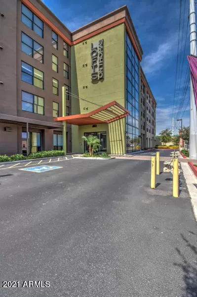 MLS: 6187837 Condo For Sale