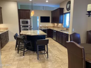 Photo #3: 6187885 Listing 