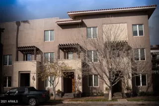 Photo #2: 6187907 Listing