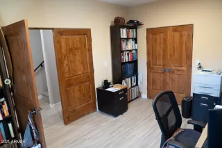 Photo #5: 6187907 Listing