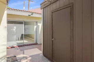 Photo #4: 6187912 Listing