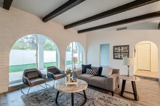 Photo #3: 6187920 Listing 