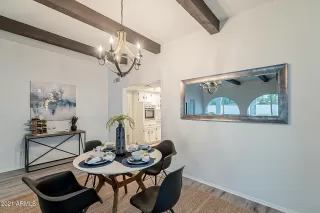 Photo #5: 6187920 Listing 