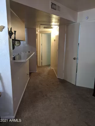 Photo #5: 6187983 Listing 