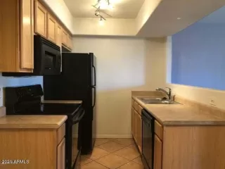 Photo #4: 6187986 Listing