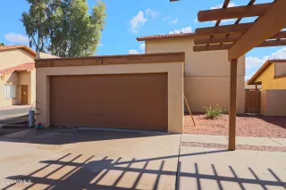 Photo #4: 6188262 Listing