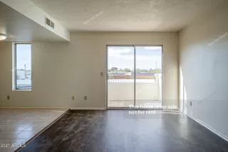 Photo #4: 6188349 Listing